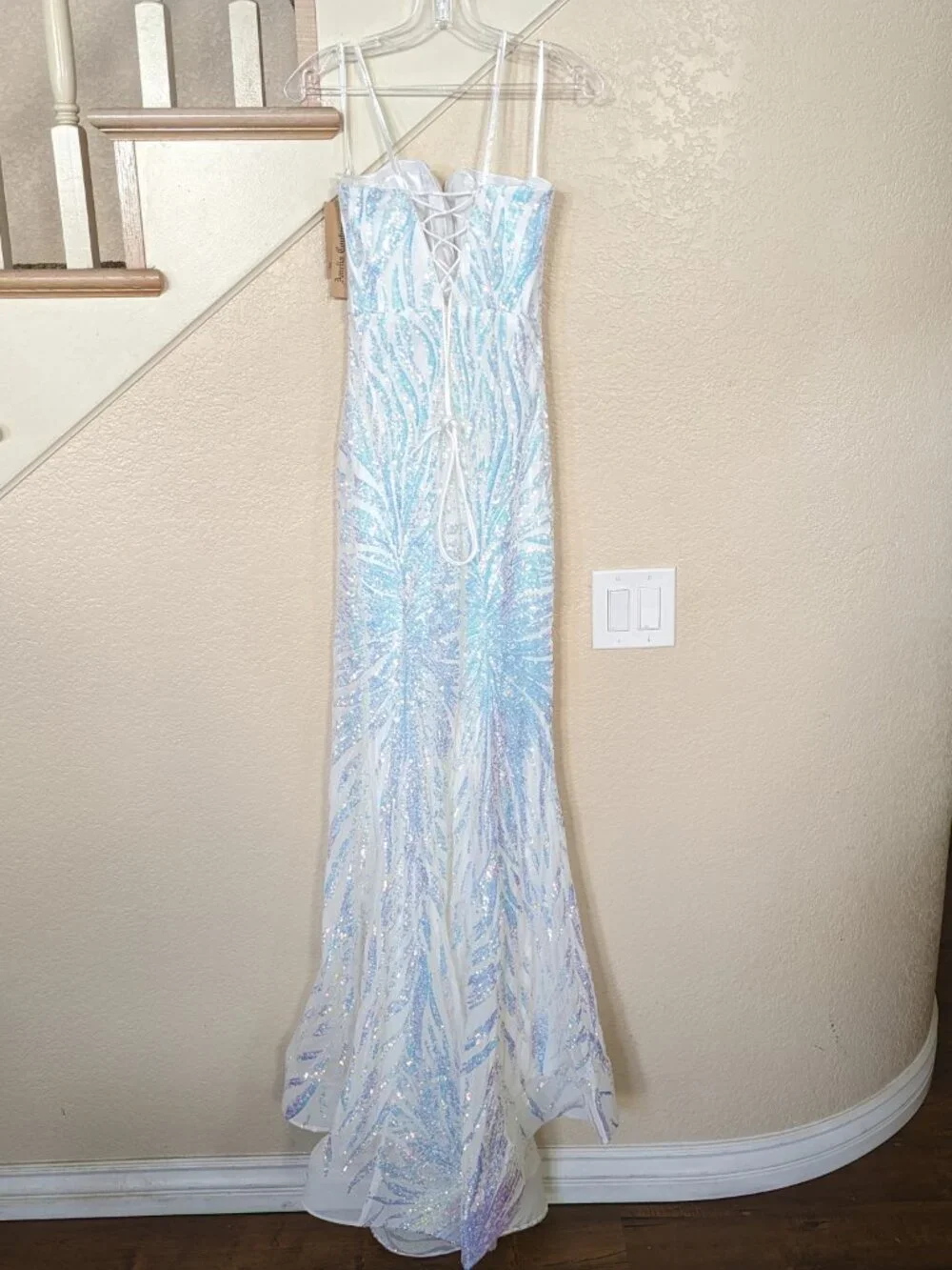 Boutique approx measurements